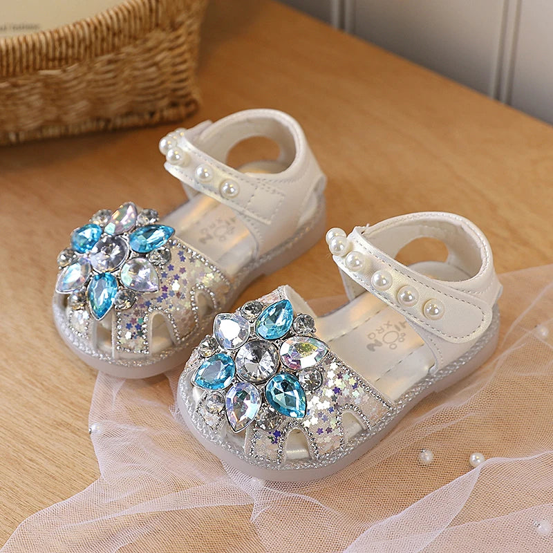 Baby Princess Sandals Sweet Shiny Crystal Toddler Walking Shoes Soft Bottom Non-slip 2026 Summer New Kids Casual Sandals Trendy