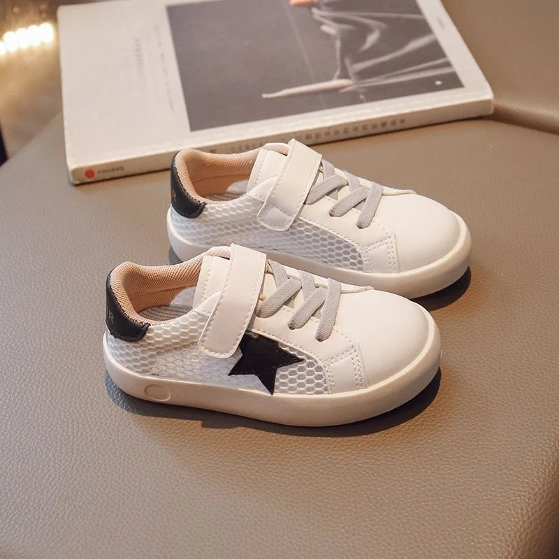 Children's Single Mesh Breathable Board Sneakers Summer 2026 Fashion Star Design Soft Sole for Baby Girls Boys