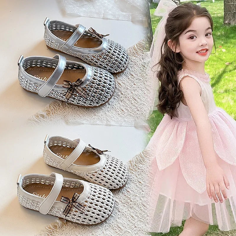 Girls Casual Princess Shoes Weave Sweet Bows Kids Sandals Hollowed-out 2026 Summer New Children Beach Shoes Versatile Trendy